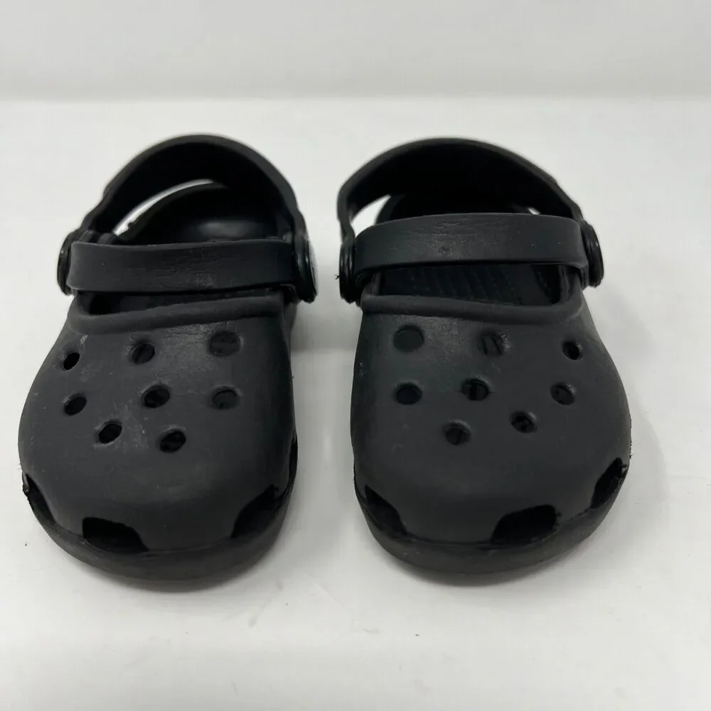 Crocs Karin girls Mary Jane clogs size 4